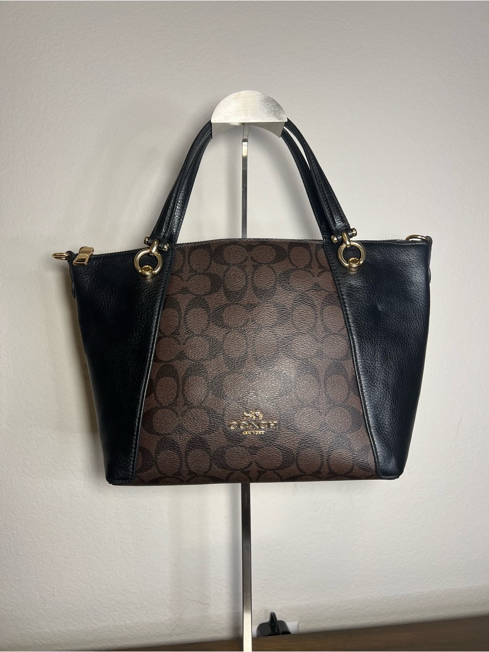 Coach Kacey Satchel Bag In Signature Canvas - Picture 2 of 14